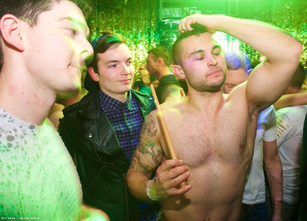 070-nye-cuff-matt-baume-2017