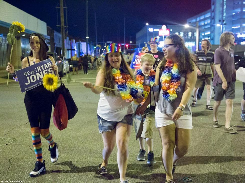 075-central-ala-pride-cubster