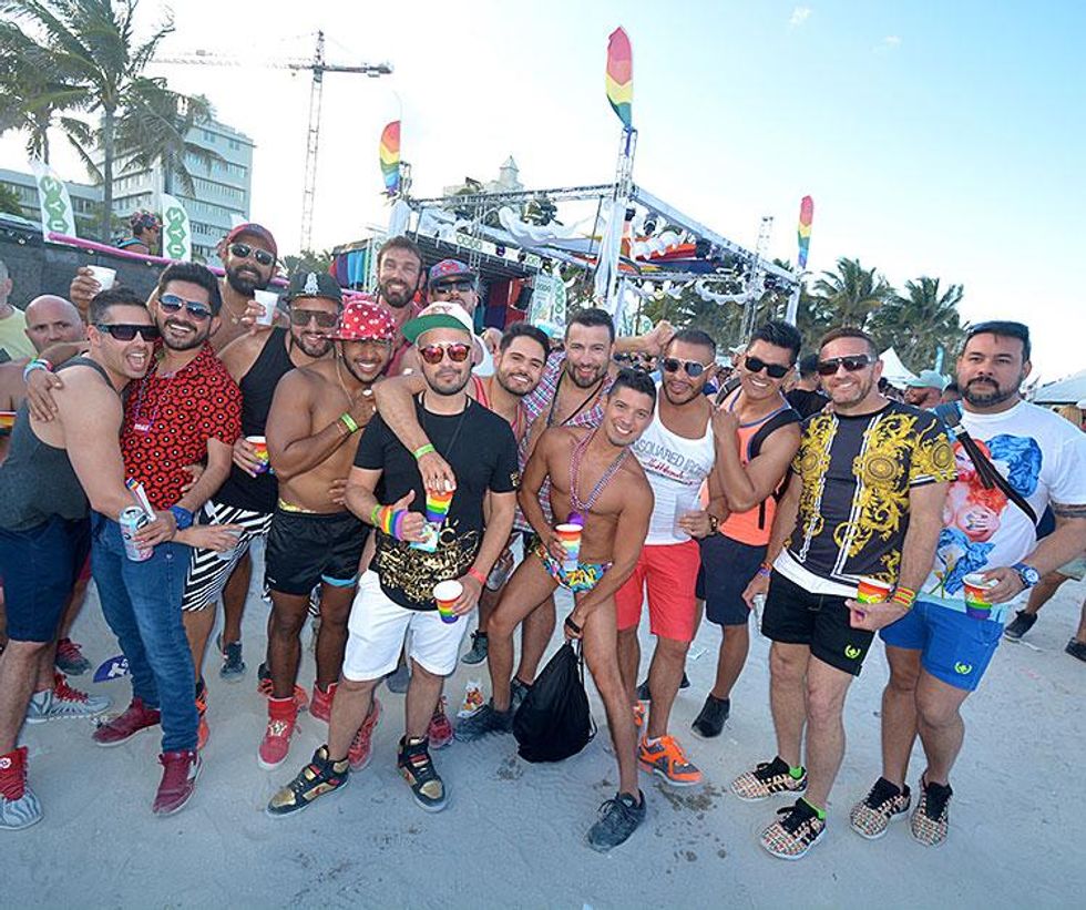 076-parade-and-festival-by-juan-saco-mironoff-miami-gay-blog