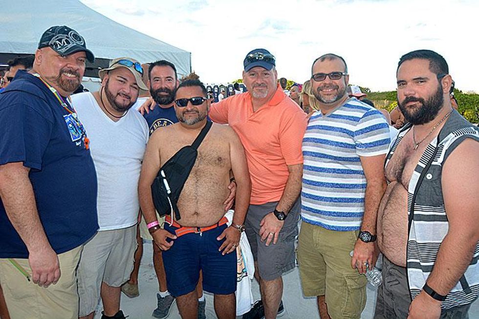 077-parade-and-festival-by-juan-saco-mironoff-miami-gay-blog