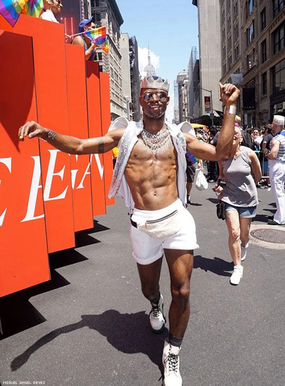 080-nyc-pride-parade-miguel-angel-reyes-2019
