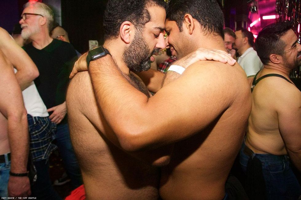 083-nye-cuff-matt-baume-2017