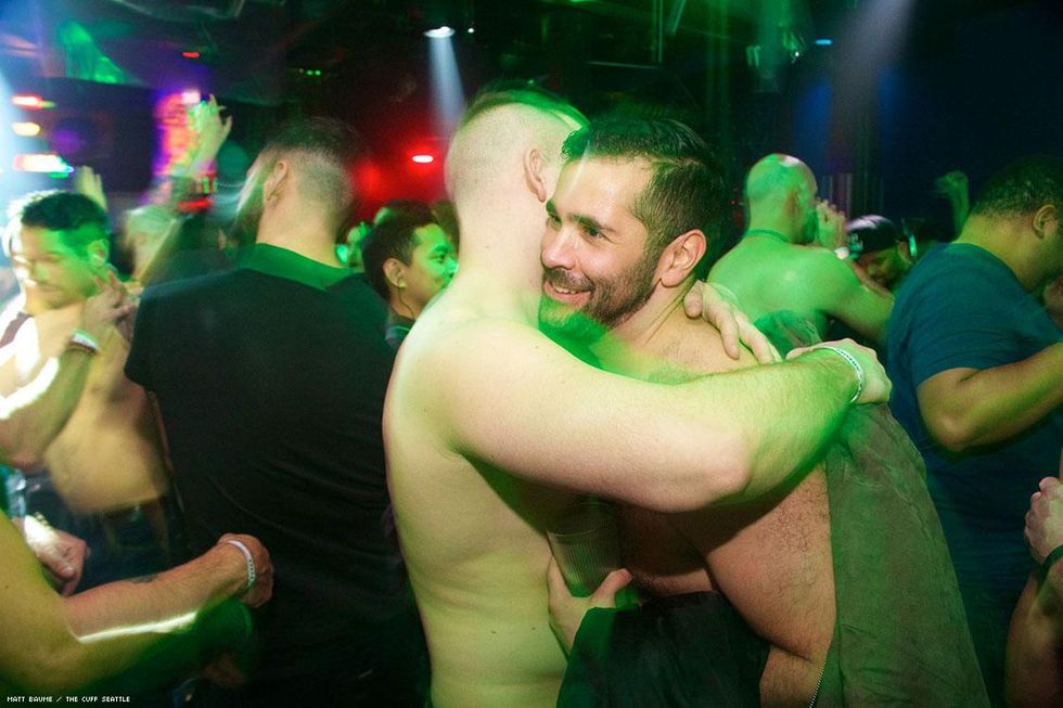 084-nye-cuff-matt-baume-2017