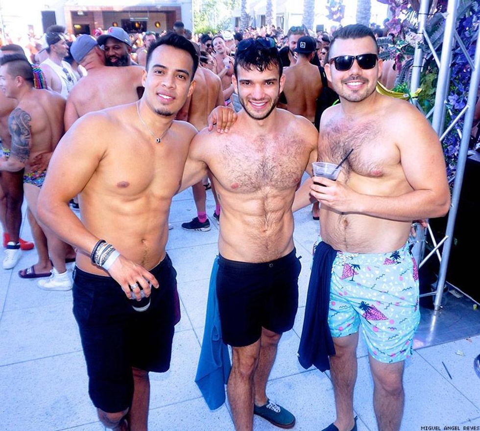 086-flaunt-pride-pool-miguel-angel-reyes-2018