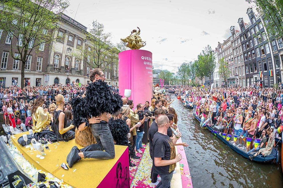 086-w-amsterdam-canal-pride-2017