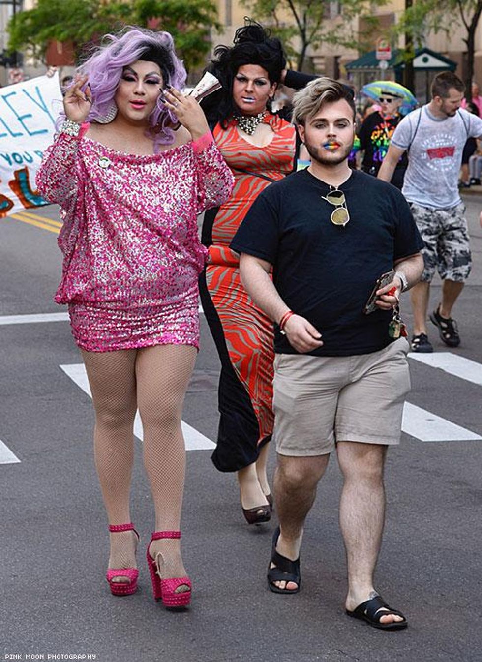 087-motor-city-pink-moon-photog