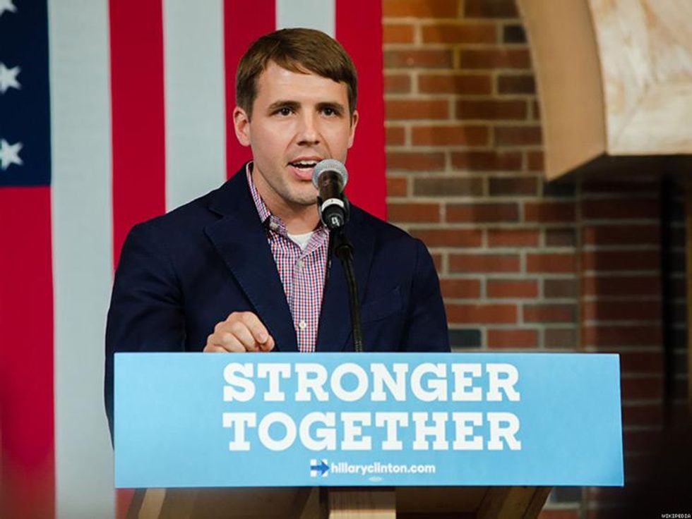 09-chris-pappas-wikipedia