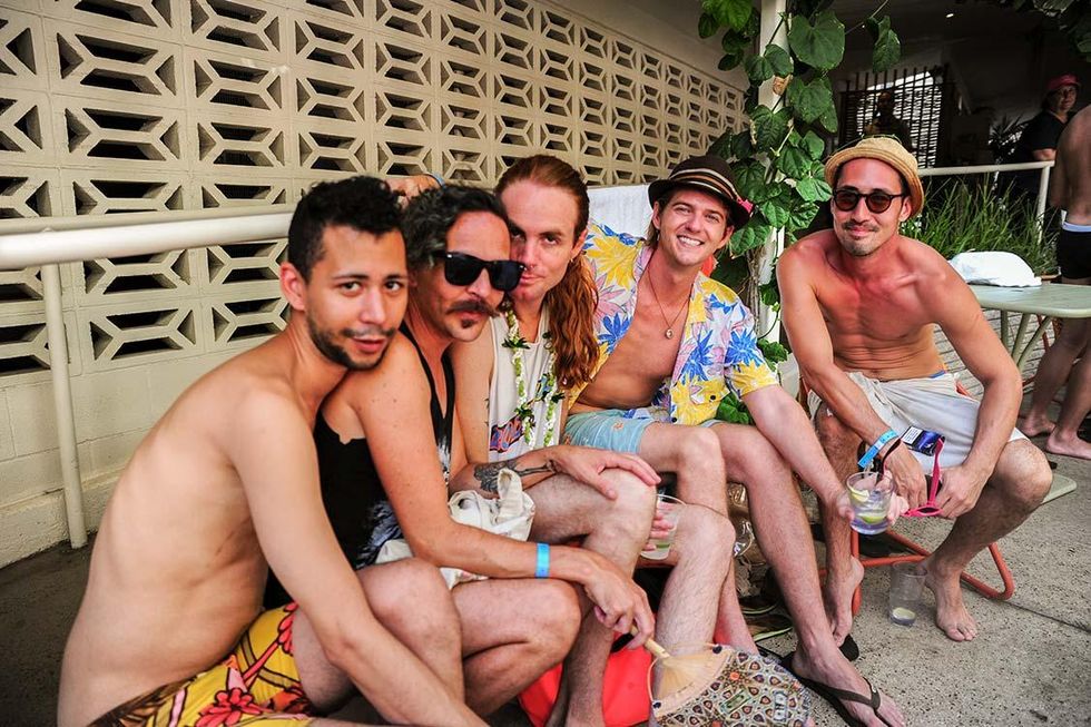 09-hnl_pride-pool_party-kelli_bullock-2017