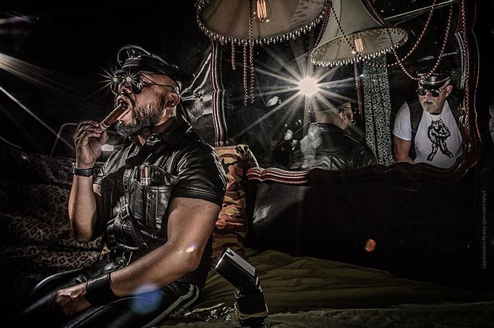 09-smoke-mirrors-stefan-pinto