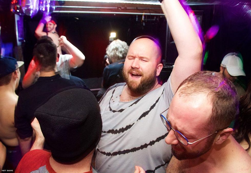 091-grizzly-matt-baume-2017