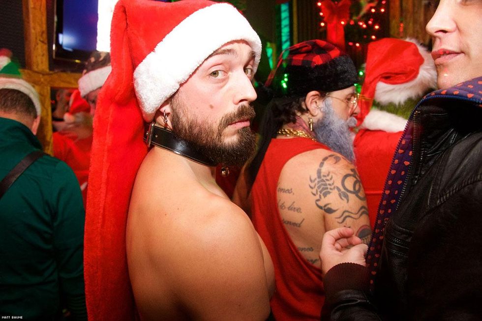 092-santa-bar-crawl-matt-baume-2017