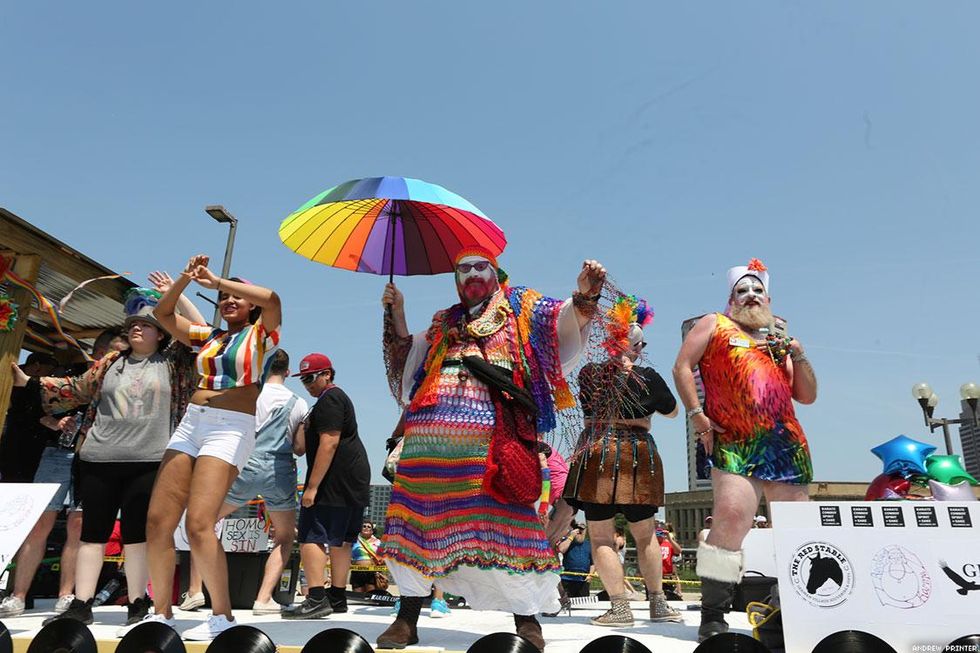 093-columbus-oh-pride-andrew-printer-2018