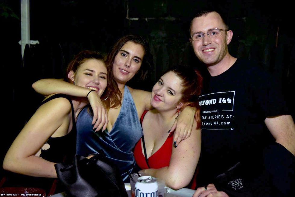 093-dc-pride-glitter-tmd-2018