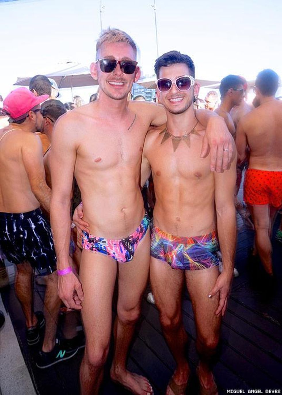 095-flaunt-pride-pool-miguel-angel-reyes-2018