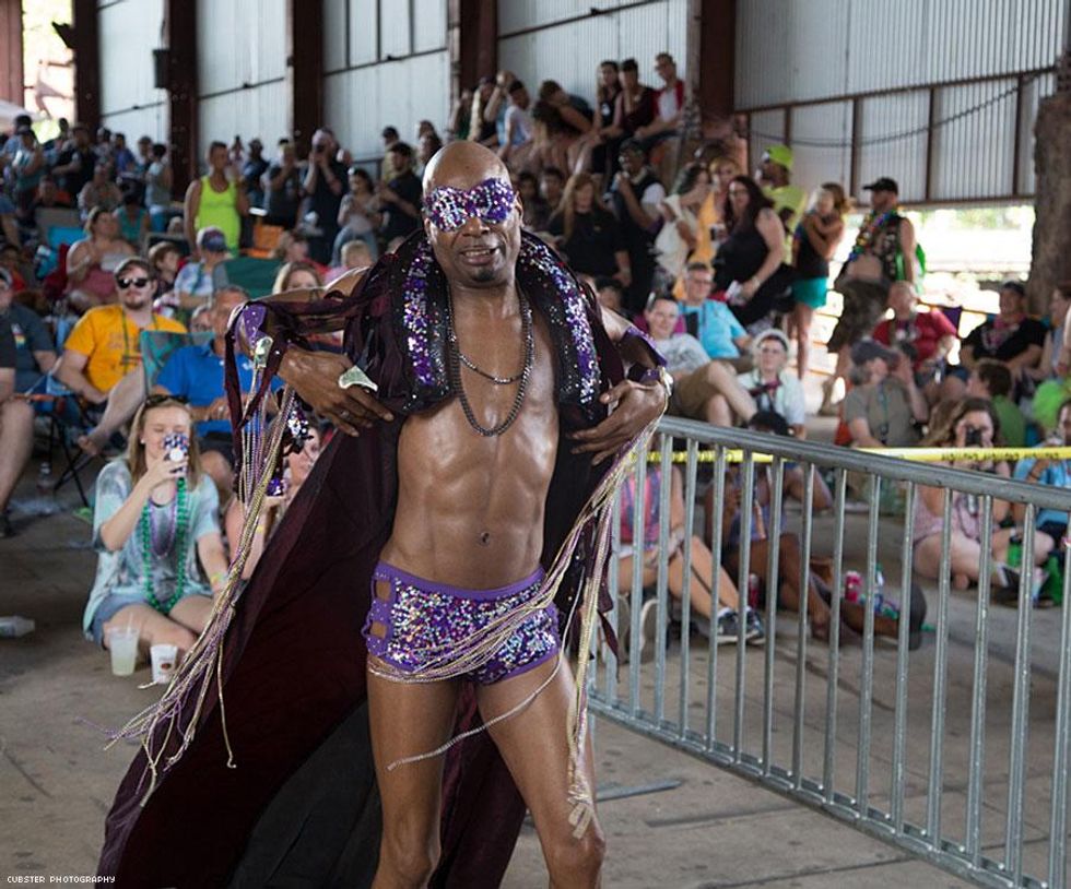 096-central-ala-pride-cubster