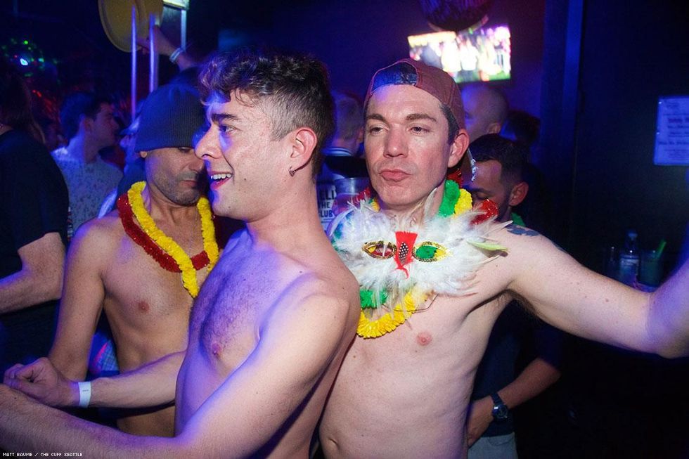 098-nye-cuff-matt-baume-2017