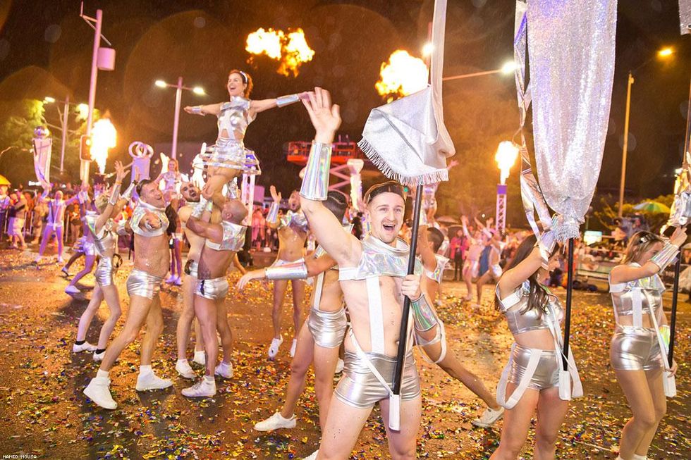 099-sydney-gay-lesbian-mardi-gras