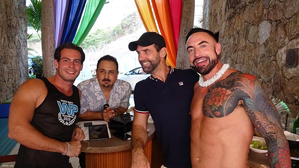 10-white-party-gaypv-2018