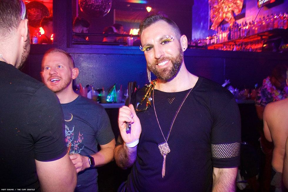 101-nye-cuff-matt-baume-2017