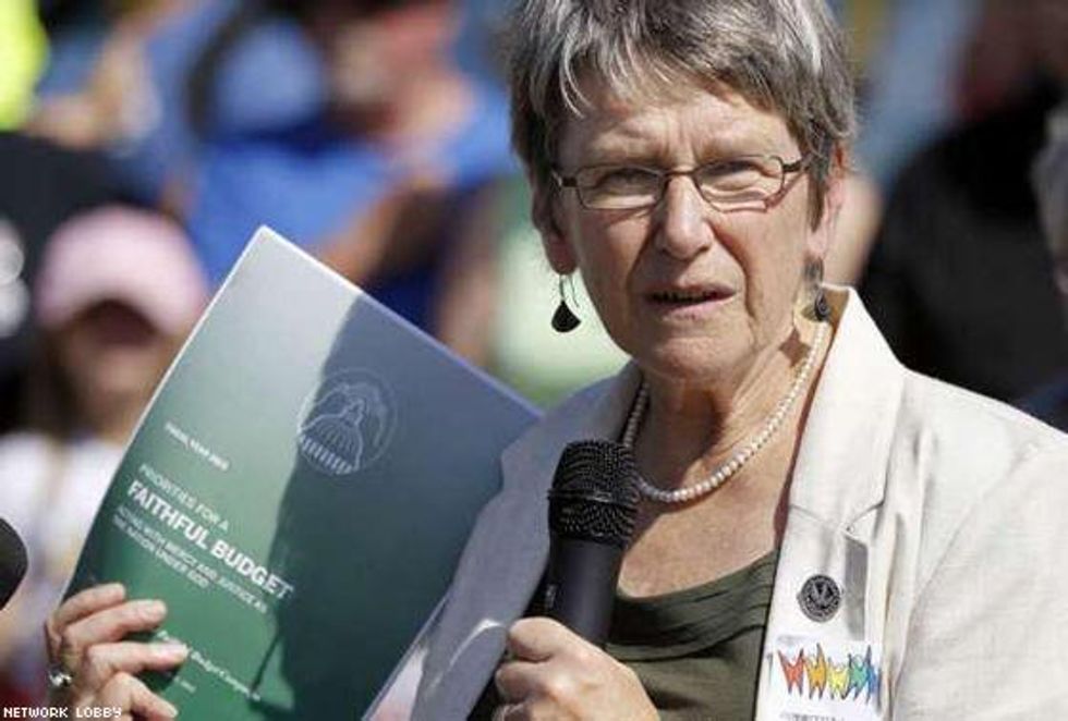 10christianwomen_sistersimonecampbellx560