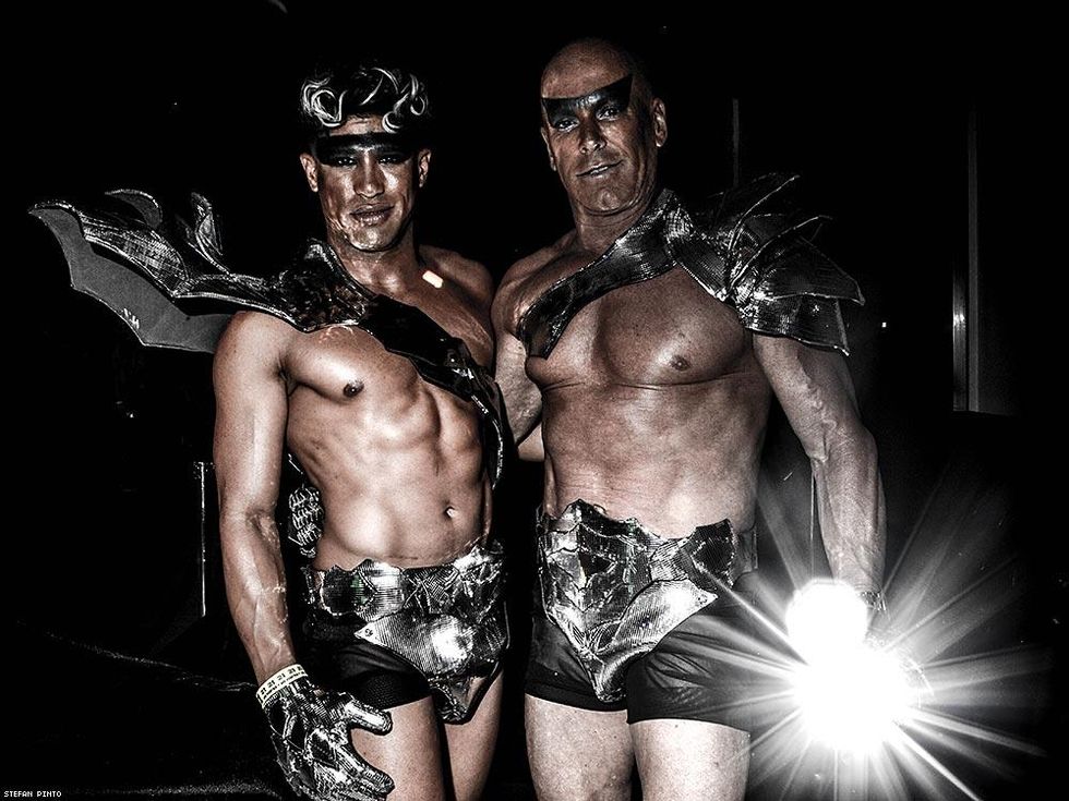 11-halloweenie-stefan-pinto