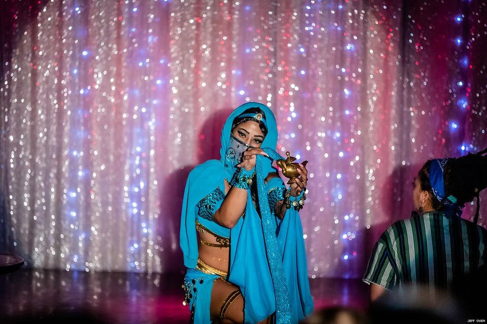 11-les-vixens-jeff-owen-2019