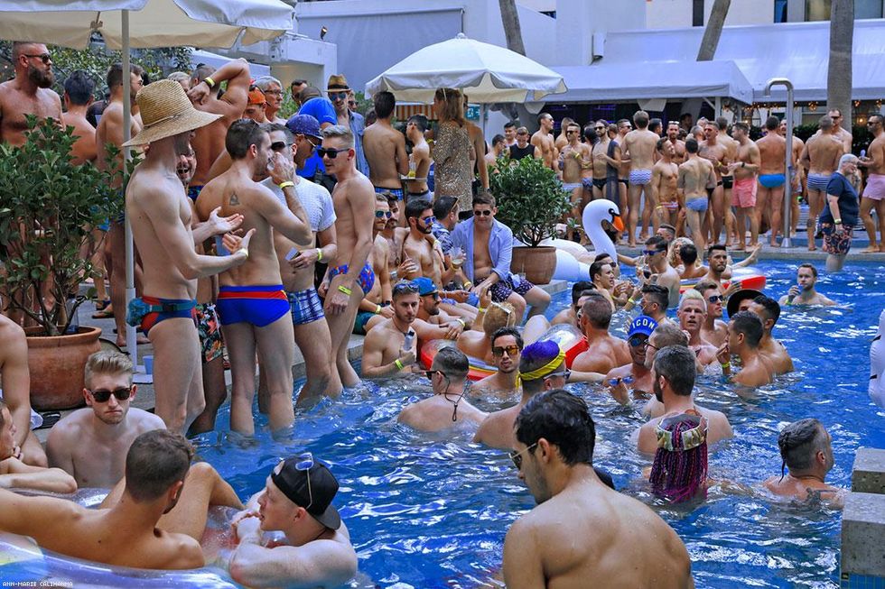 11-mardi-gras-pool-fair-australia