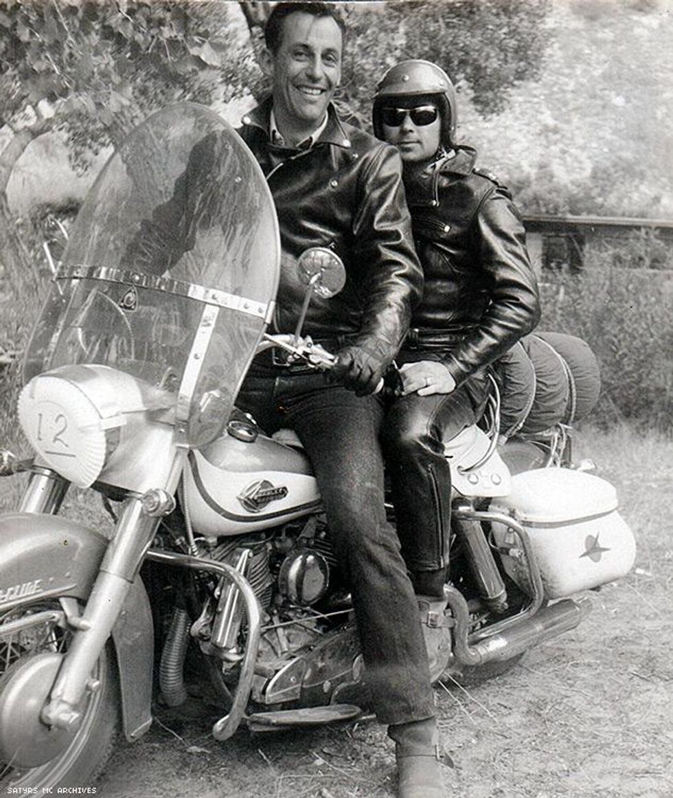 21 Rare Gay Motorcycle Club Photos From 1962