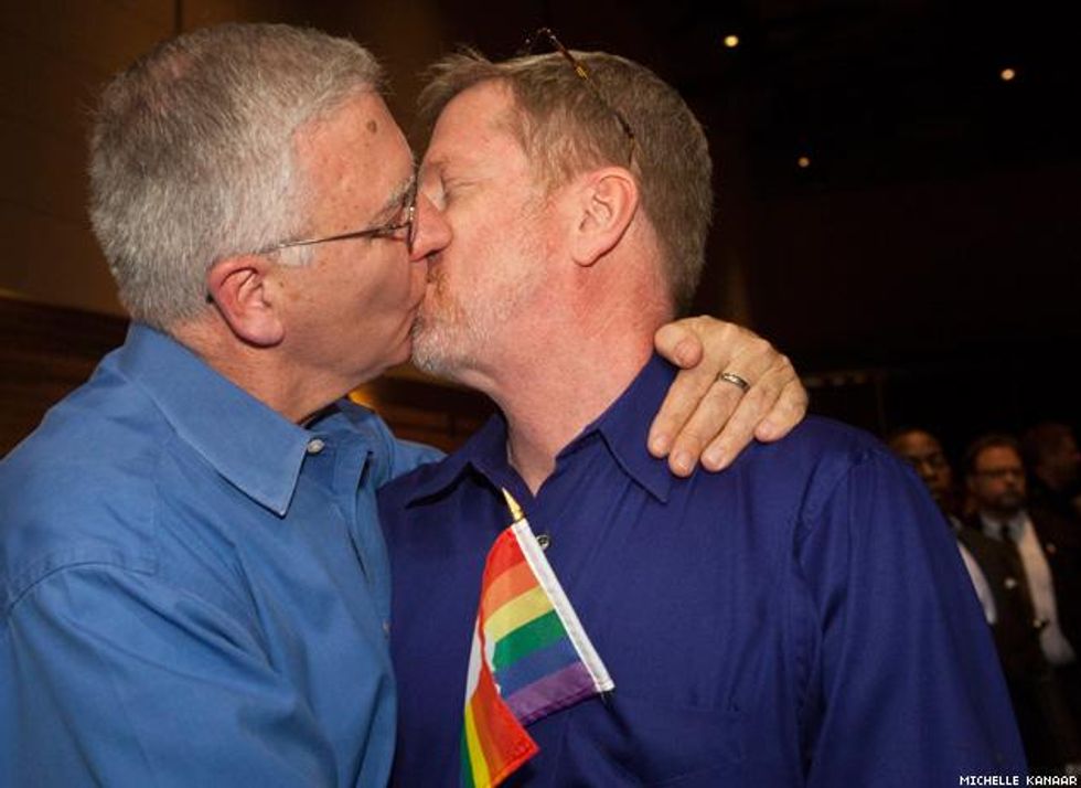 112013_illinoismarriageequality_146_07_1