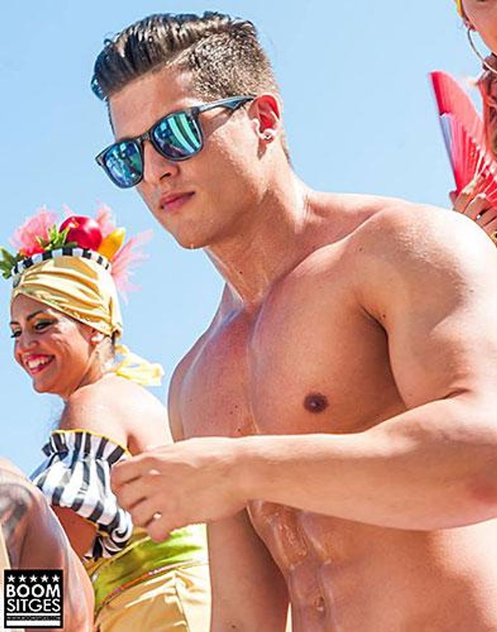 11535816_10152808736801315_6231470925144326791_n