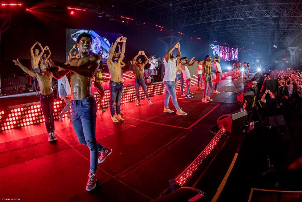 12-06-29-19_wepridejavitscenter-22