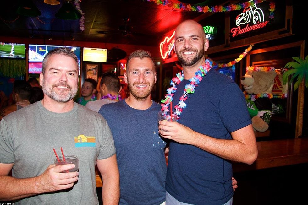 12-softball_fundraiser_luau-_matt_baume-2017_0