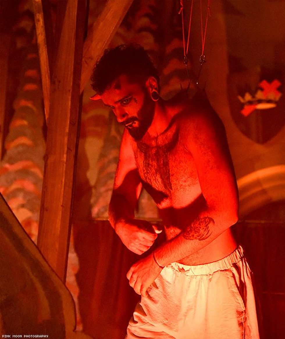 12-theatre-bizarre-pink-moon-2018