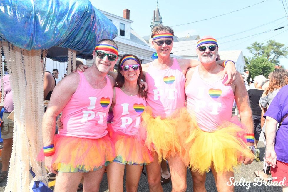 13-carnival_parade_saltybroadstudios-65