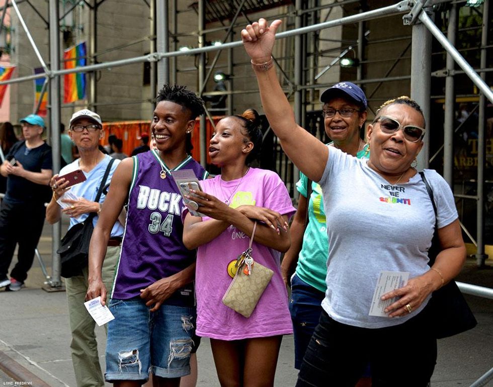 13-nyc-dyke-march-2019-loni-fredryx