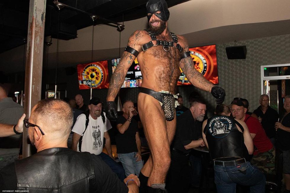 13-palm-springs-leather-pride-motorboot-2018