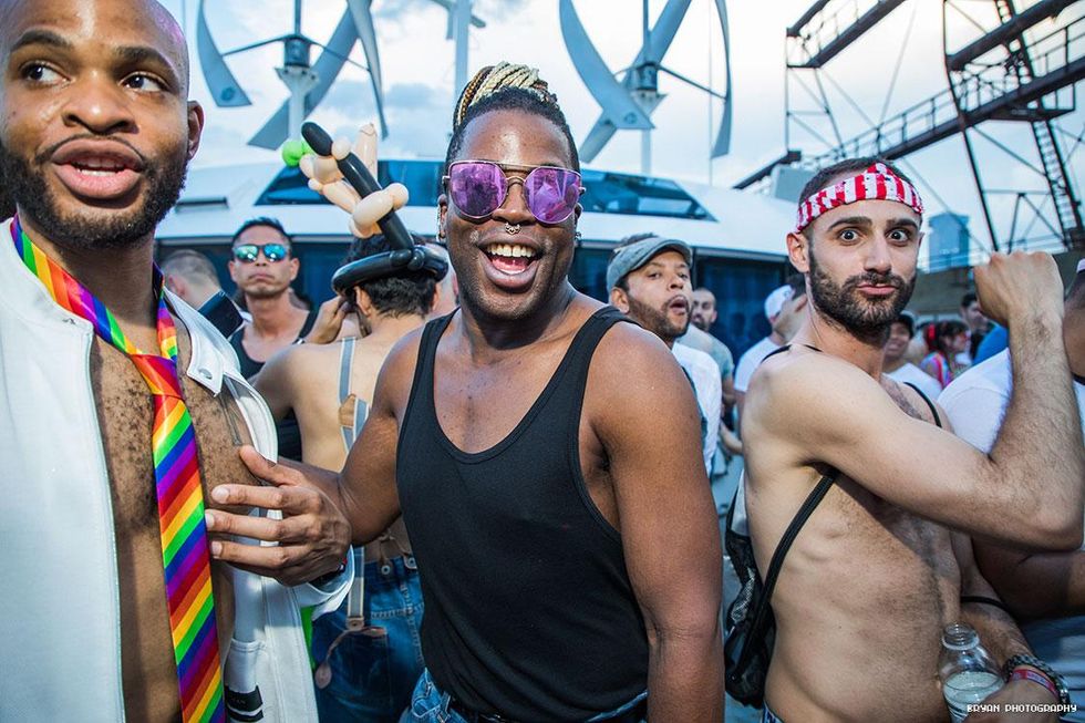 13-pride-luvboat-2018