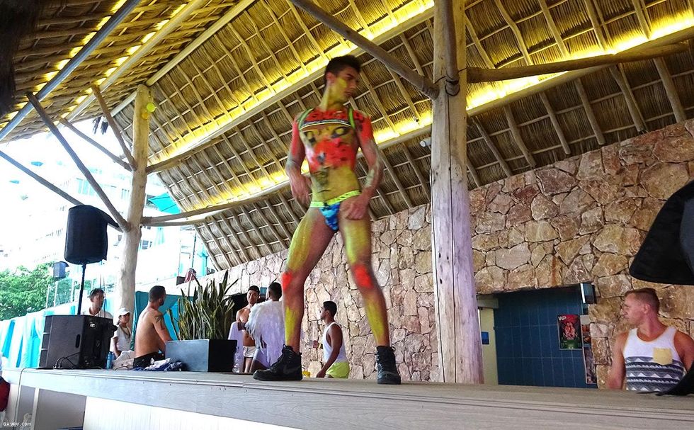 13-white-party-gaypv-2018