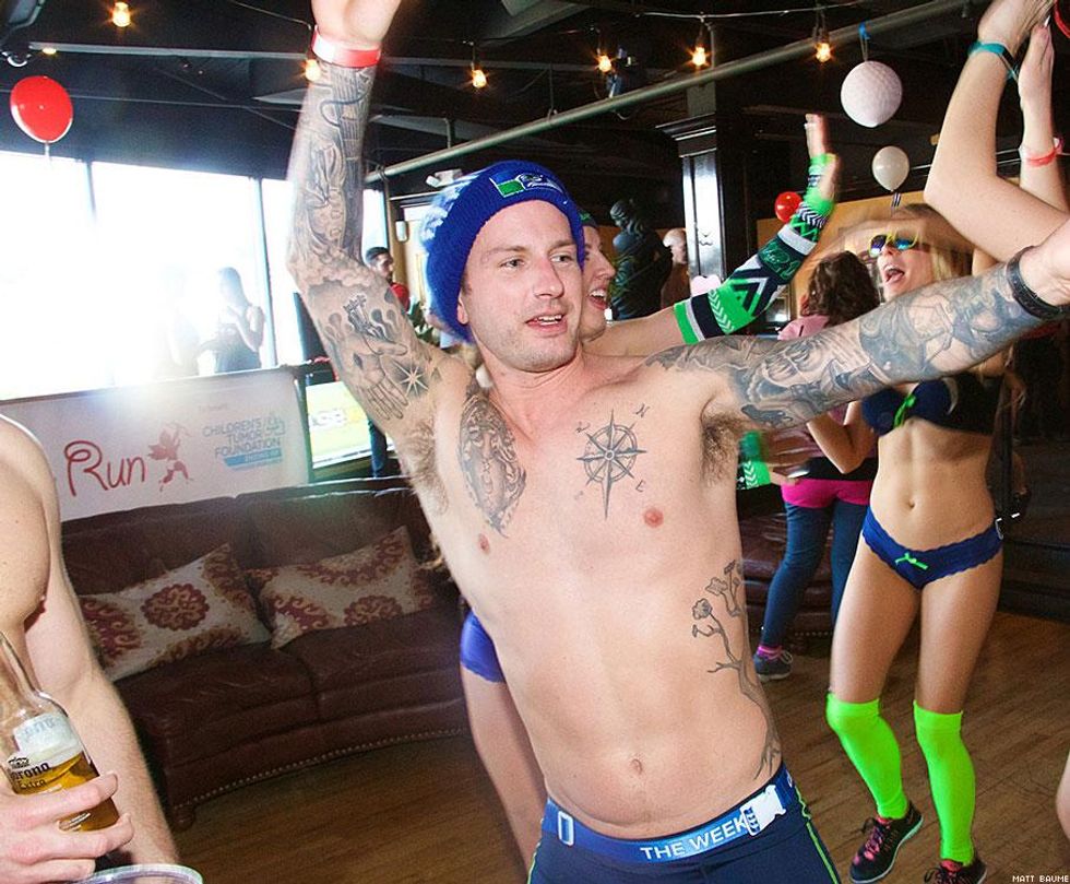 14-cupids-undie-run-matt-baume