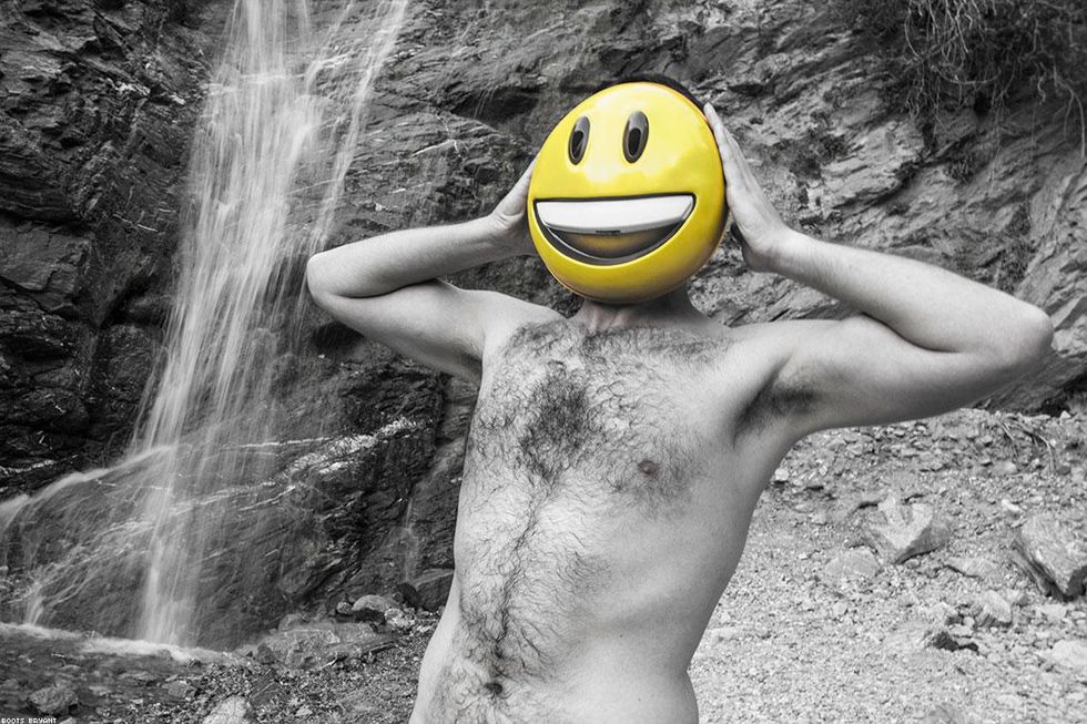 15-masks-boots-bryant-2017