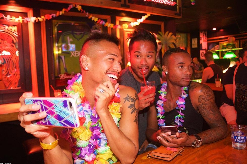 15-softball_fundraiser_luau-_matt_baume-2017_0