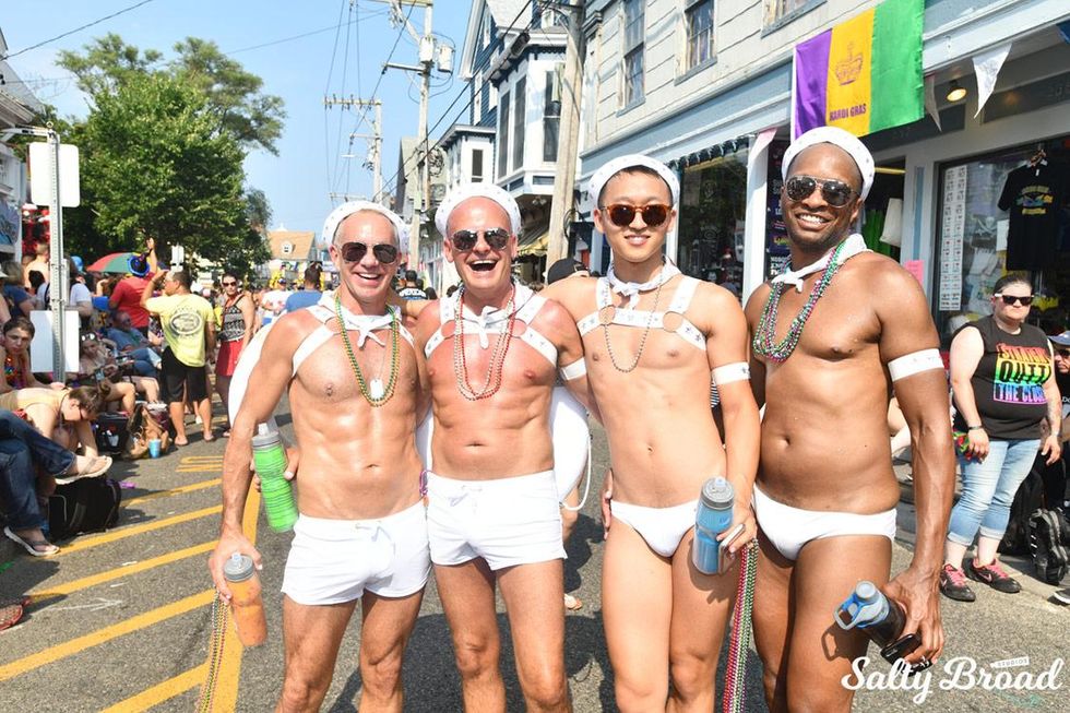 16-carnival_parade_saltybroadstudios-89