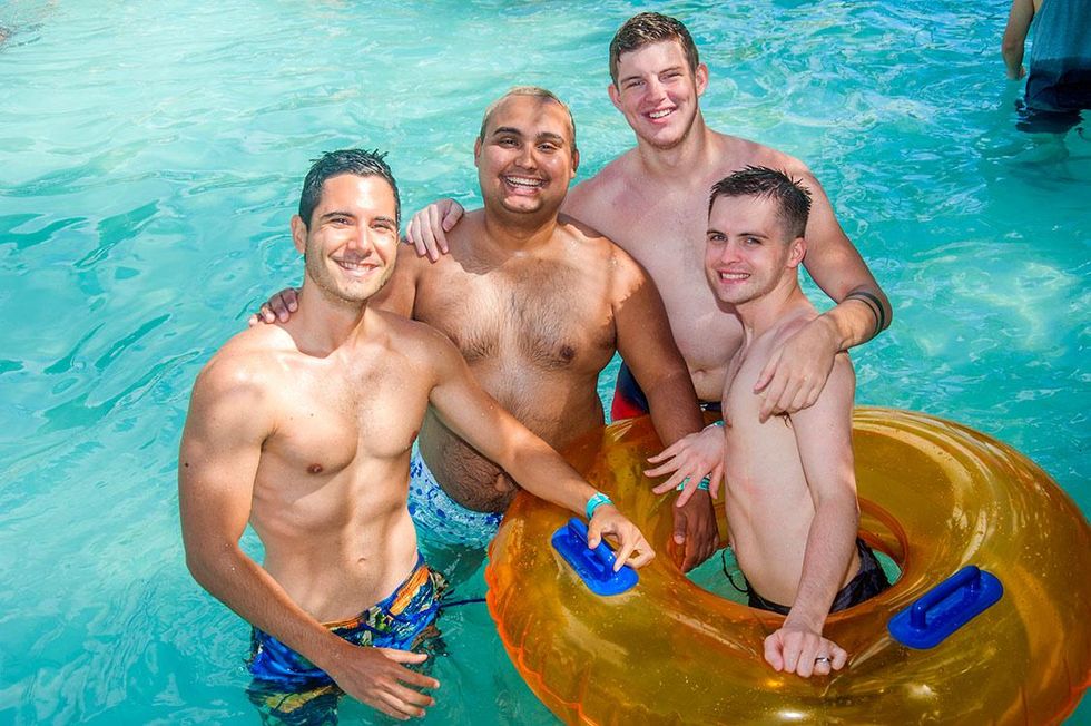 16hnlpridesplash2017-kbullock-60