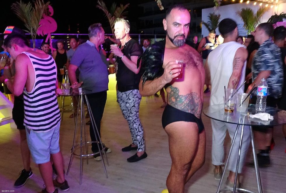 17-white-party-gaypv-2018