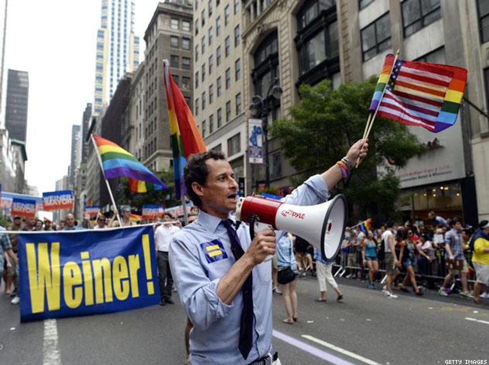 171988455_weinerx633_0