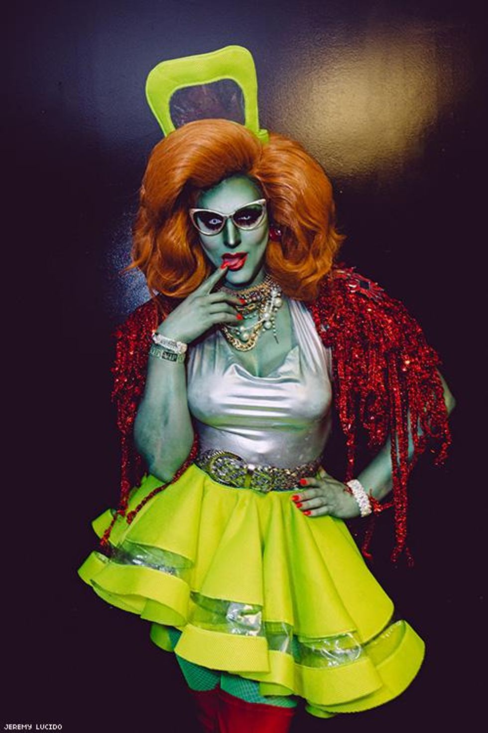 172-past-queen-kong-lucido-various