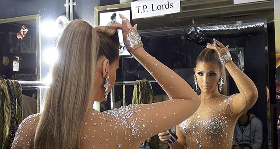18. Carmen Carrera as Jennifer Lopez