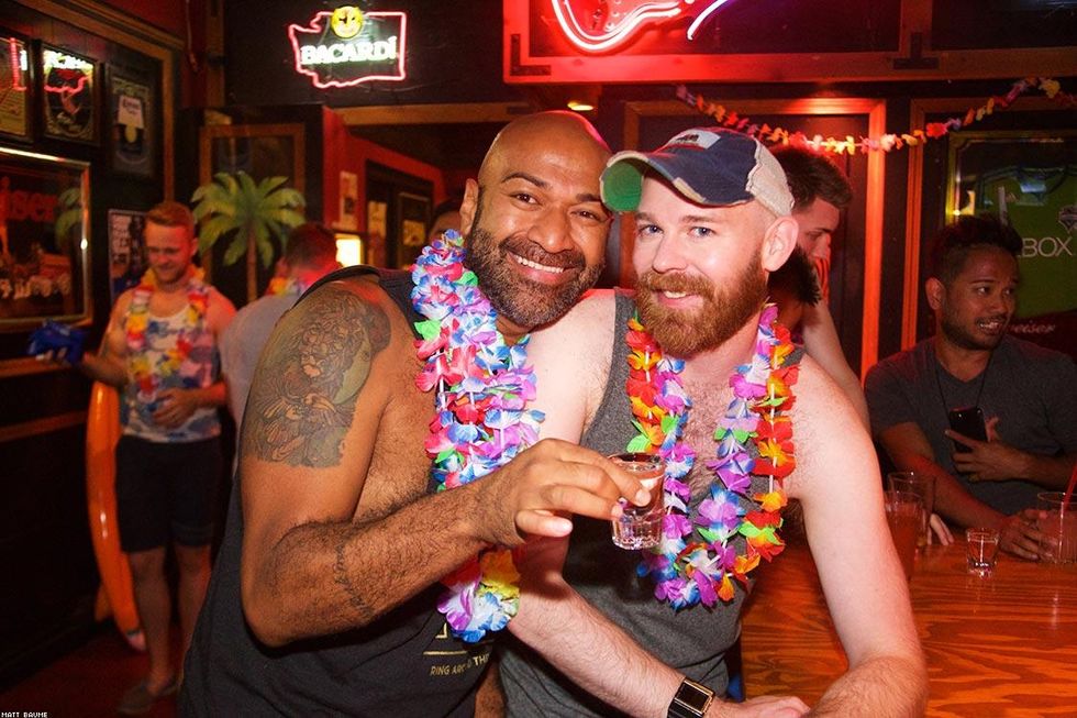 18-softball_fundraiser_luau-_matt_baume-2017_0