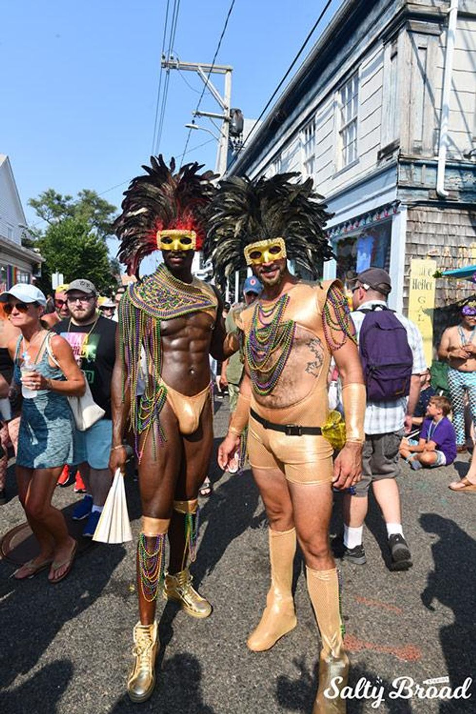 19-carnival_parade_saltybroadstudios-126