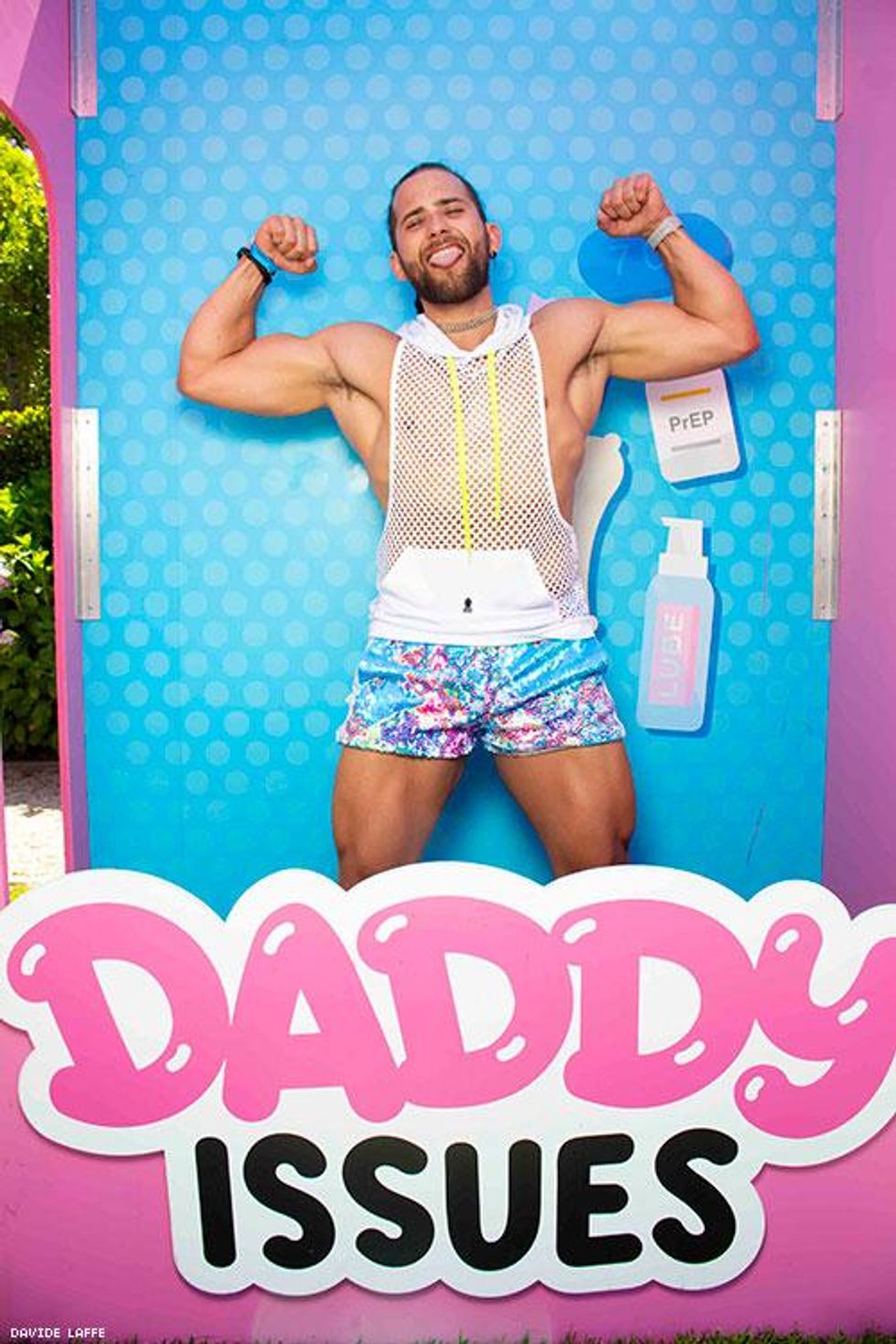 19-daddy-issues-pool-davide-laffe-2019